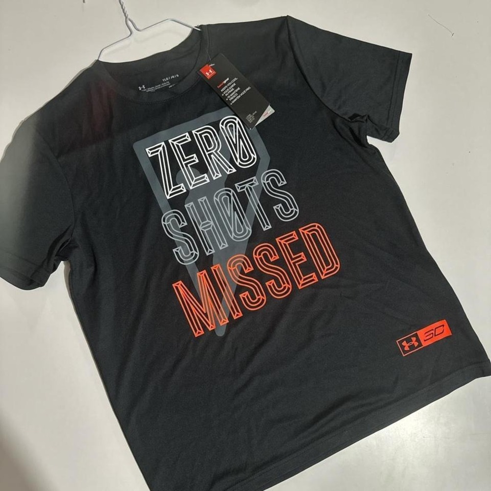 New Boys UA Tee Size YL